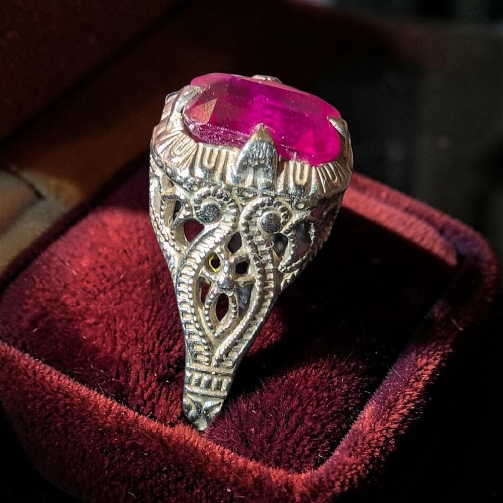 Ostby Barton Vintage 10k White Gold Synthetic Ruby Filigree Ring 1920s Art‎ Deco